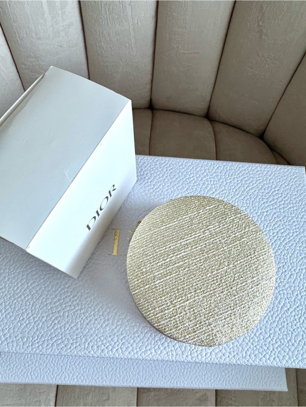Dior Round Cream and Gold Tweed Cosmetic Case - Picture 6 of 6